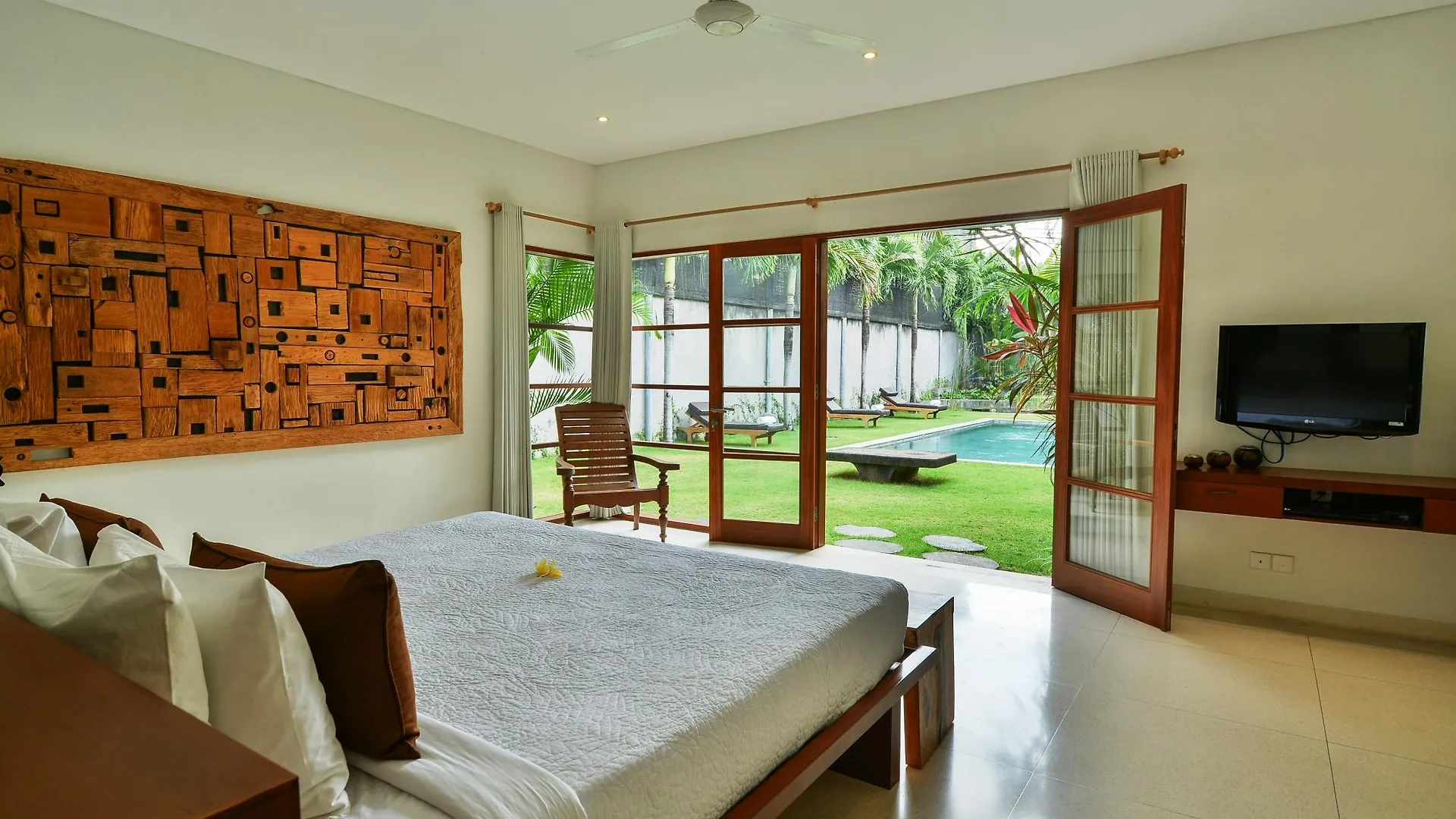 Villa Chocolat Seminyak Indonesia